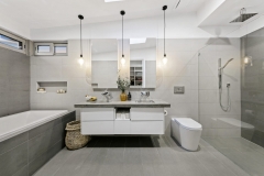 bathroom1-scaled